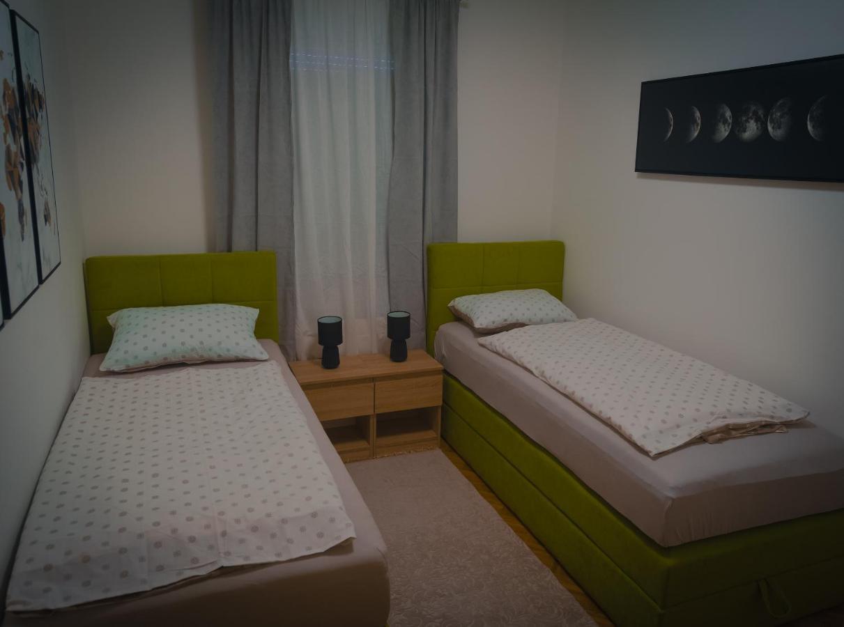Mila Apartman Apartment จาโกโว ภายนอก รูปภาพ